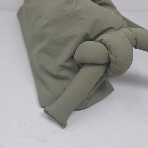 Knot-Accent Olive Green Women’s Shoulder Bag - Picture 10 of 16